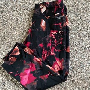 Cropped workout leggings